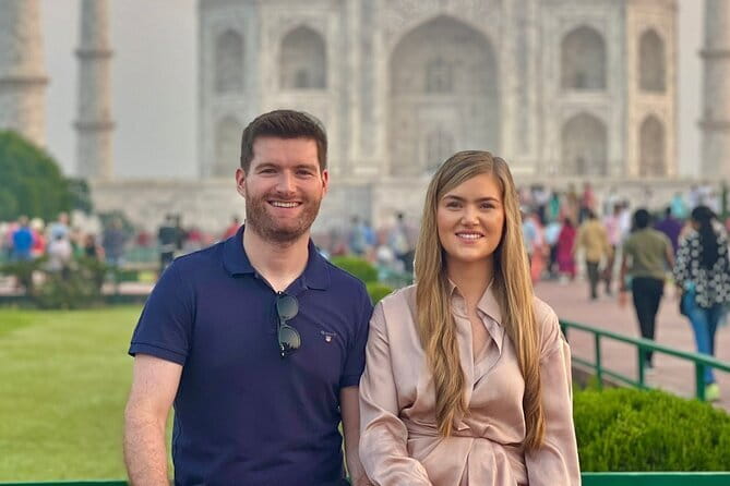 Taj Mahal Sunrise Tour with Agra overnight from Delhi - By Car - Sunrise Taj Mahal: the 6:00 a.m. pickup that sets the tone