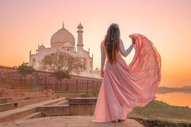 Taj Mahal Sunrise Tour with Elephant Conservation From Delhi - Why a Taj Mahal sunrise tour from Delhi is harder (and better)