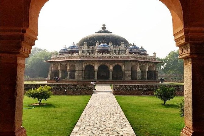 TAJ MAHAL TOUR (1 Nights /2 Days) - Guides and drivers: how the experience gets smoother