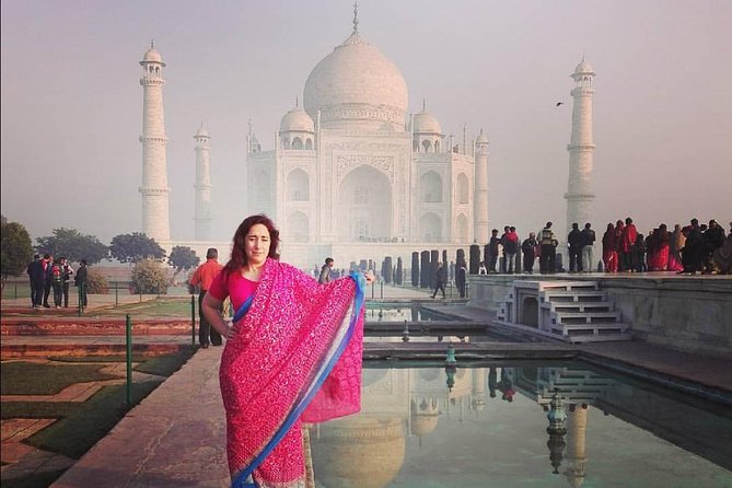 "Taj Mahal" Tour from Delhi by India's Fastest Train (Gatiman Express) - The private guide at each stop: what you actually gain