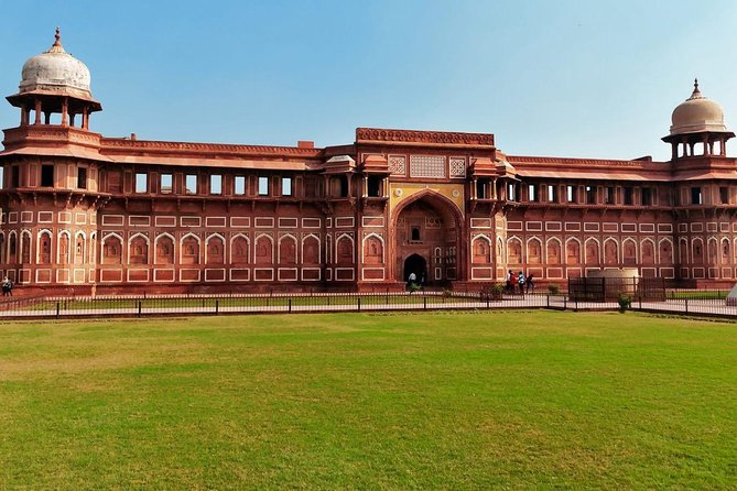 "Taj Mahal" Tour from Delhi by India's Fastest Train (Gatiman Express) - Taj Mahal stop: tickets, timing, and how to see it well