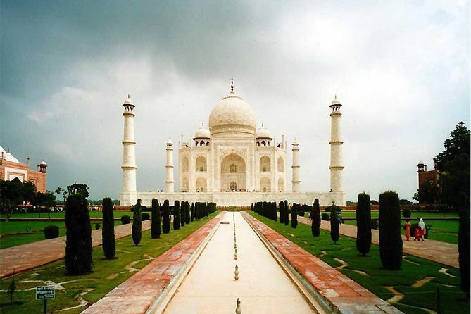 Taj Mahal Tour same day Gatimaan Express - Delhi-Agra Train tour - Getting Started: Pickup, Station Transfers, and the Human Touch