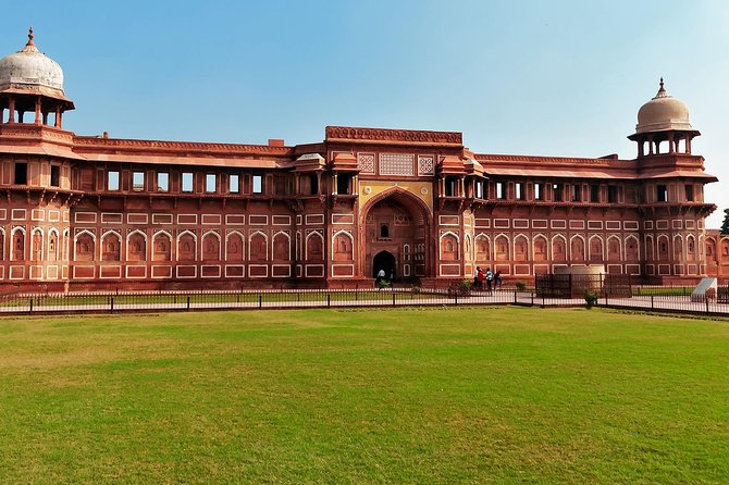Taj Mahal Tour same day Gatimaan Express - Delhi-Agra Train tour - What You’ll Likely Pay Extra: Tickets, Camera Fees, and Tips