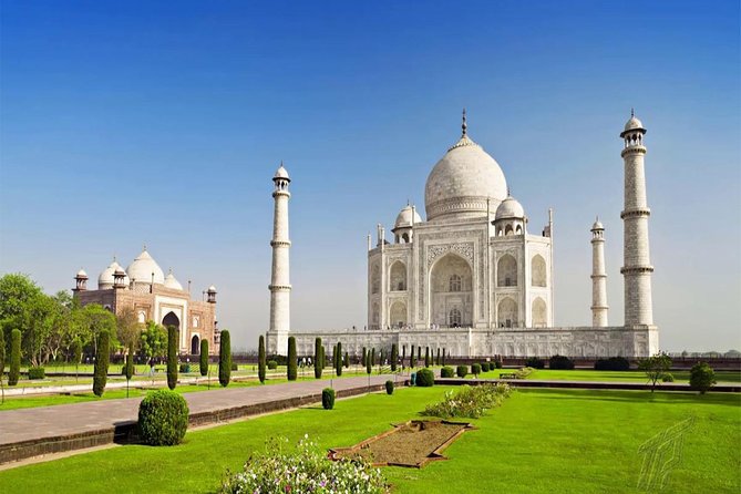 Taj Mahal Tour same day Gatimaan Express - Delhi-Agra Train tour - Delhi to Agra by Gatimaan Express: Why the Train Choice Matters