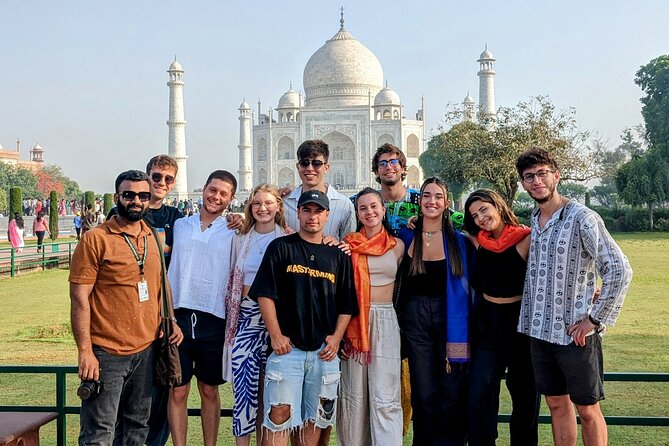 Taj Mahal Tour with High-Speed Train Experience - All Inclusive - Lunch at a 5-star hotel: the reset you actually need