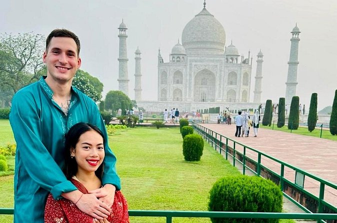 Taj Uncovered: Private Tour to Taj Mahal, Fort From Delhi By Car - Agra Fort: a shorter stop that adds context