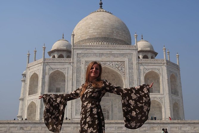 TajMahal And Agra Fort Same Day Tour from Delhi by Car - Pickup, drive time, and what the schedule really means for you