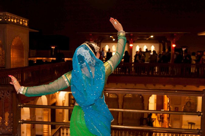 The Dharampura Dinner & Kathak Experience - Who this is best for (families, couples, first-timers)