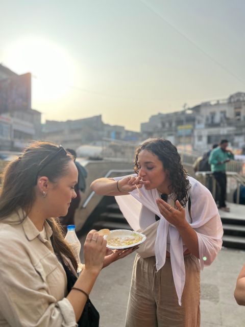 The Great Indian Food Tour: Old Delhi Food and Heritage Walk - Meeting point at Rajiv Chowk Gate 7: getting there with zero stress
