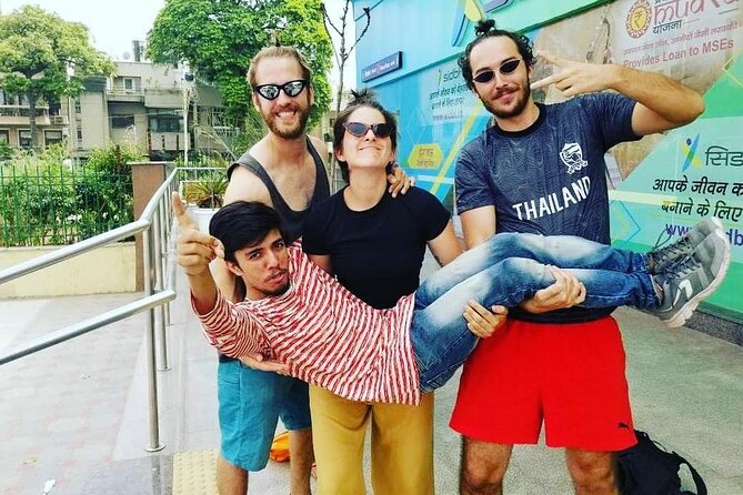 The Legendary Delhi Belly Food Tour - Meeting at Ajmere Gate Road: The Timing Tip That Saves the Day