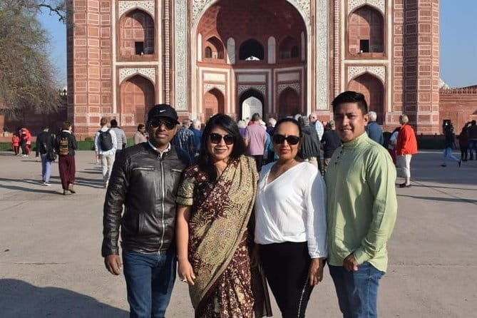 Tour to Akshardham temple with Guide and Delhi Transfer - Swaminarayan Akshardham: what you’re really paying for