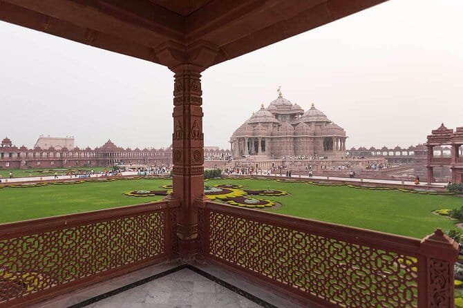 Tour to Akshardham temple with Guide and Delhi Transfer - If something goes wrong: how to protect your time