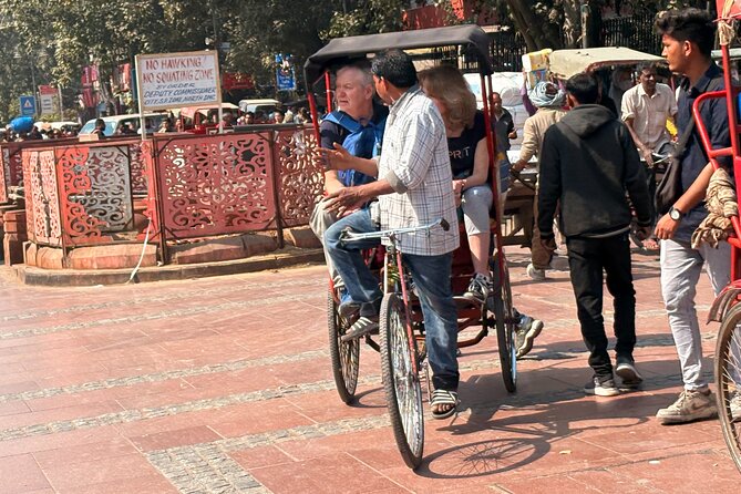 Tour to Old Delhi with Guide and Pickup - Jama Masjid: Mughal Architecture Plus That Big-Mosque Atmosphere