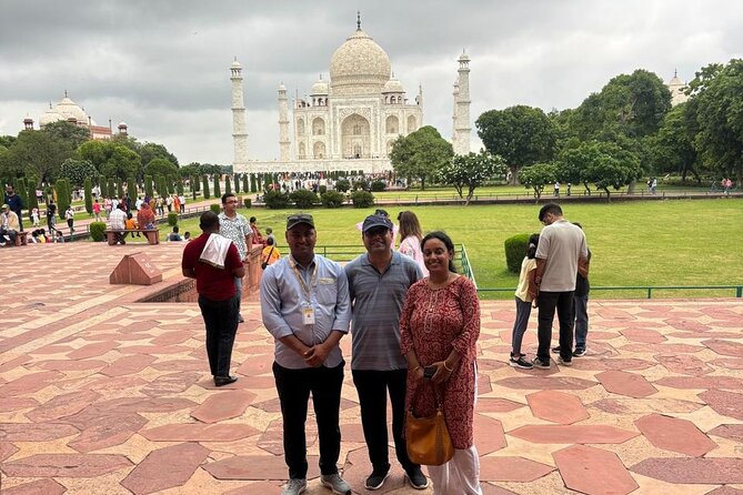 Trip To Taj Mahal From Delhi - Guide Quality: Calm, Clear, and Good With Timing