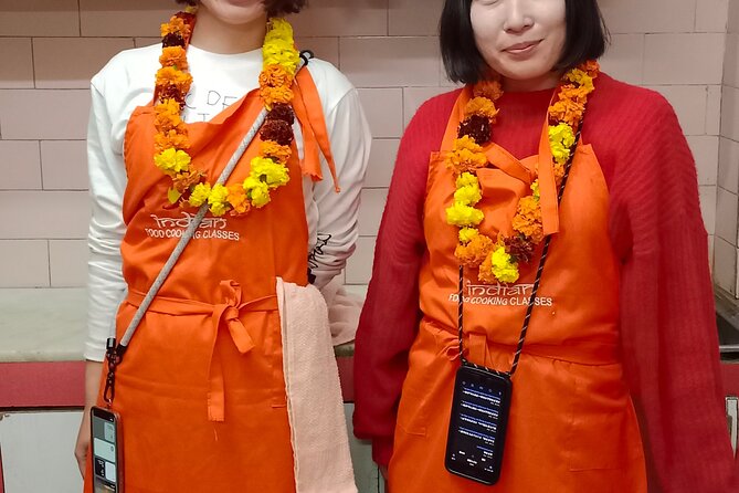 Vegetarian : Private Cooking Class in Delhi home ( Learn 7 meal) - Private instruction in a home kitchen, with a real host dynamic