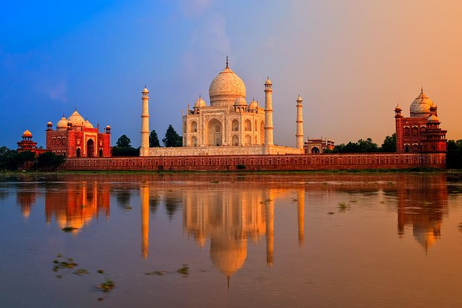 View one of Seven Wonders at Sunrise (Guided Day Trip to Agra) - Sunrise Taj Mahal: the main event and why this schedule works