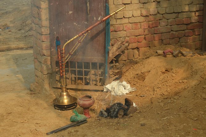 Village Snapshot - Pure and simple - A/C train to Sonipat: the day starts like locals do