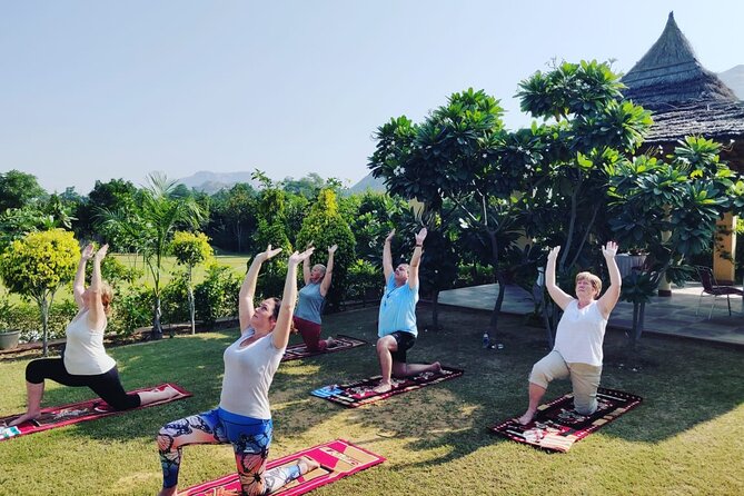 Yoga class in Delhi - Weather, flexibility, and the “outdoor reality” check